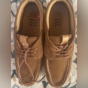 Men’s Sperry shoes